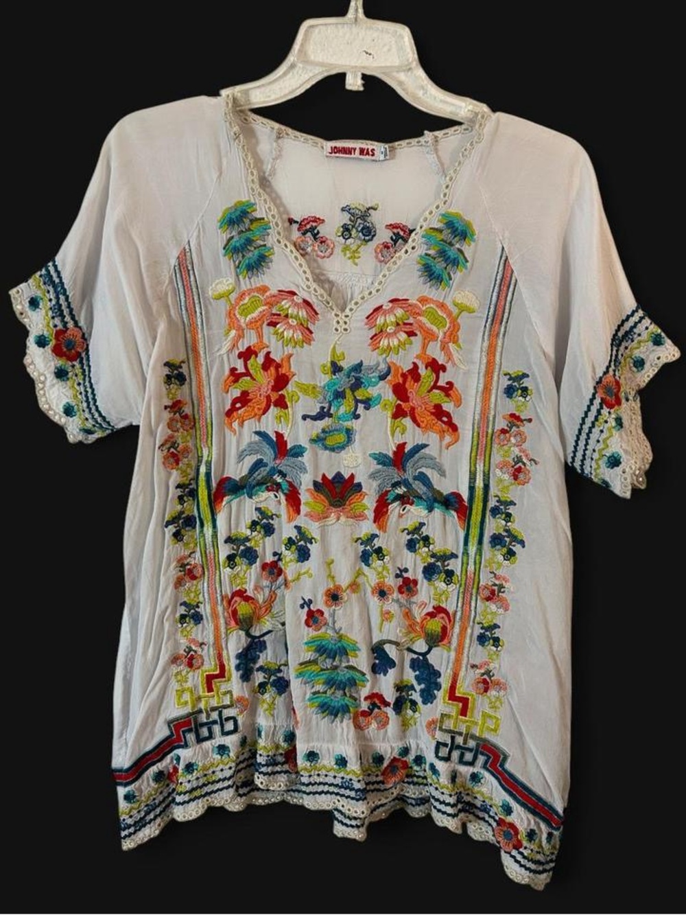 Johnny Was “Blue Sky” embroidered fluttery silhouette top